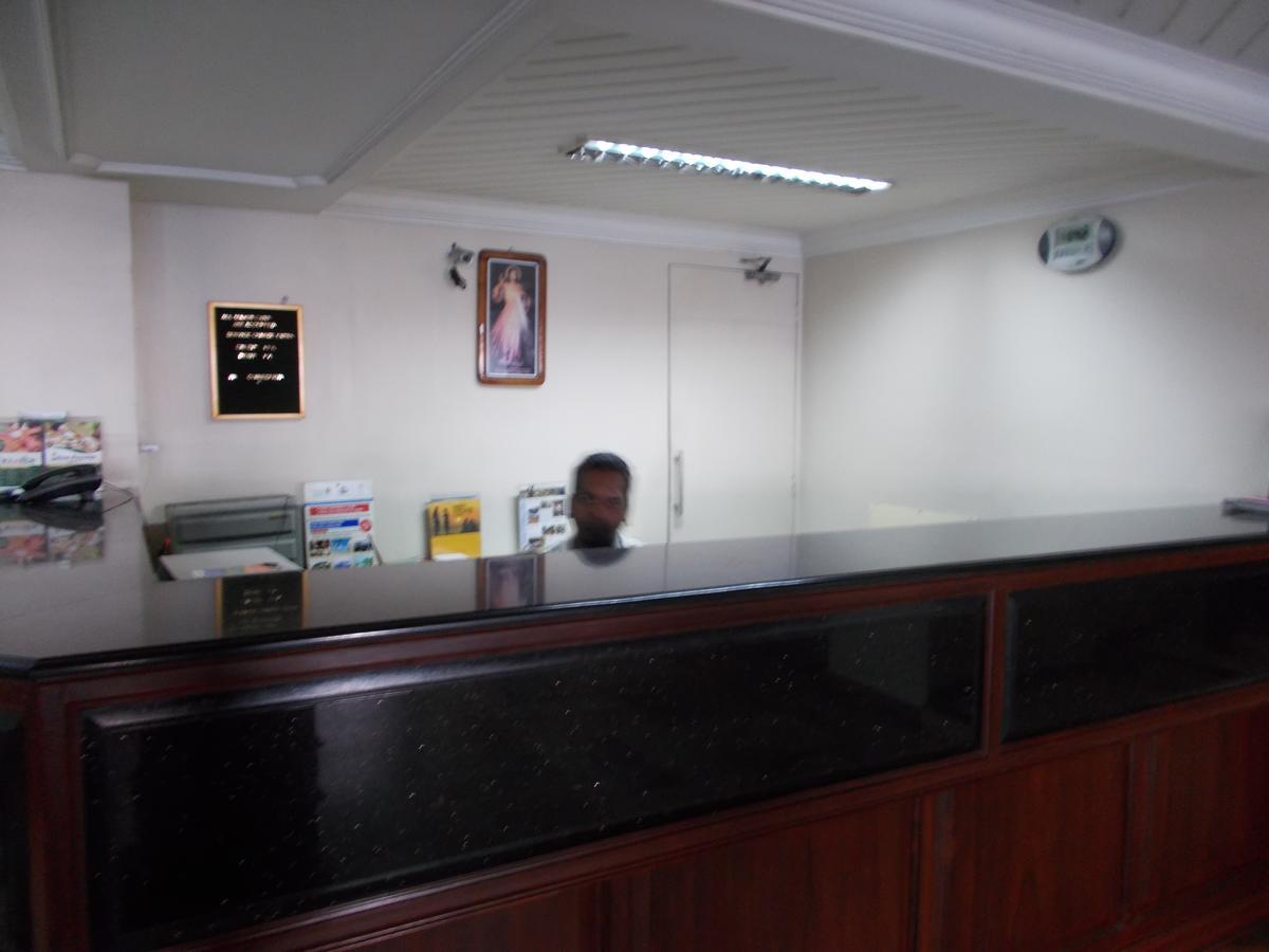 Biju'S Tourist Home Kochi ภายนอก รูปภาพ