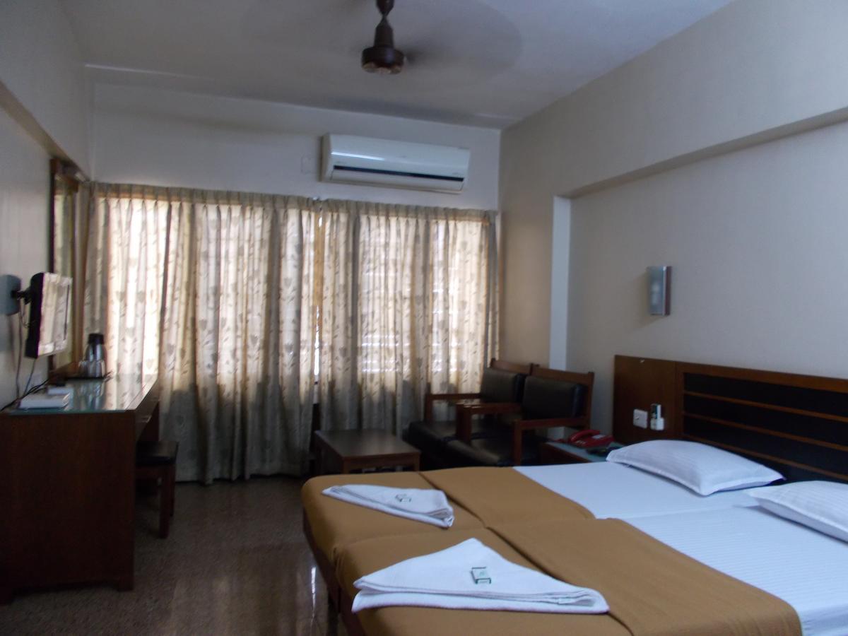 Biju'S Tourist Home Kochi ภายนอก รูปภาพ